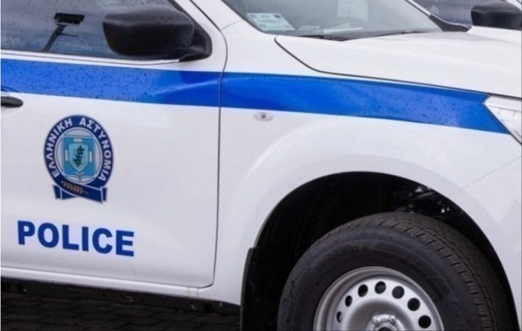 Συνελήφθησαν δύο άντρες που εξαπατούσαν πολίτες παριστάνοντας τους λογιστές