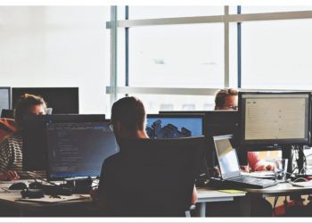 Νομοσχέδιο Κεραμέως: Αλλαγές στο εργασιακό