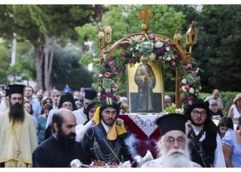 Στον εορτασμό του Κοσμά του Αιτωλού η διοίκηση του Δήμου Αμαρουσίου