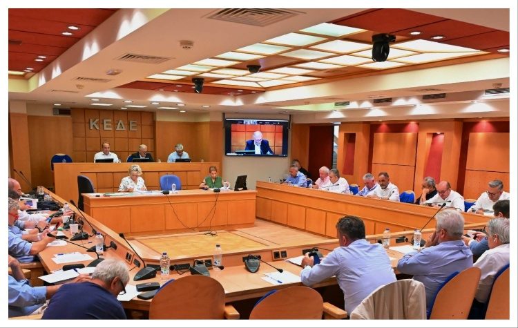 ΚΕΔΕ: Υπόμνημα – μανιφέστο για τα αυτοδιοικητικά προς πρωθυπουργό και κυβέρνηση