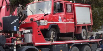 Τροχαίο με πυροσβεστικό όχημα στη Νέα Χαλκηδόνα – Ένας τραυματίας