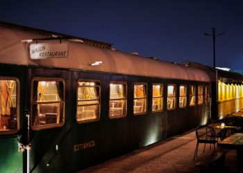 Αμαξοστοιχία-Θέατρο το Τρένο στο Ρουφ: Το πρόγραμμα των παραστάσεων της περιόδου 2025-2026