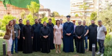 Επίσκεψη της Υπουργού Παιδείας Σοφίας Ζαχαράκη στο «Ιωνικό Κέντρο»