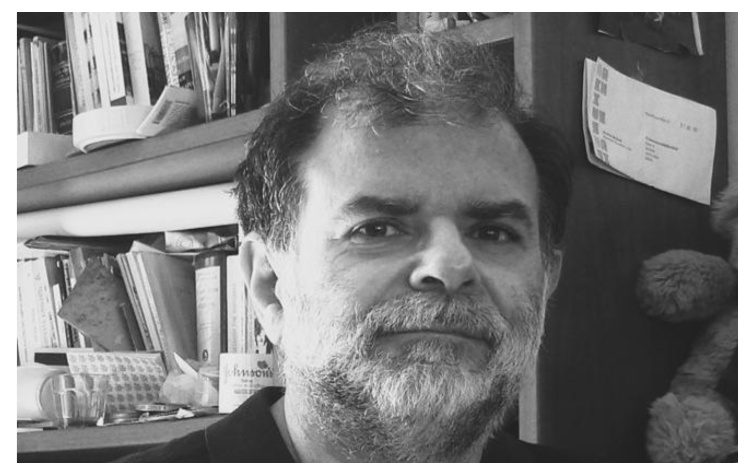 Ο Στρατής Μπουρνάζος μιλάει για το νέο του βιβλίο