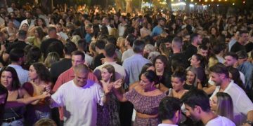 Σύλλογος «Ρίζες»: Γλέντι χιλιάδων μέχρι… πρωίας