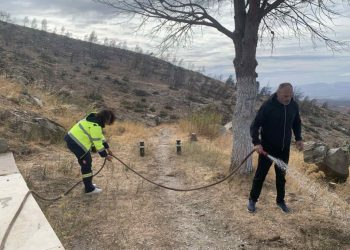 Συμβολική δενδροφύτευση και πότισμα στον Άγιο Γιάννη τον Λατόμο