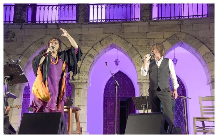 «100 χρόνια Μίκης Θεοδωράκης»: Συναυλία των Μ. Φαραντούρη και Β. Λέκκα στο Μέγαρο Δουκίσσης Πλακεντίας