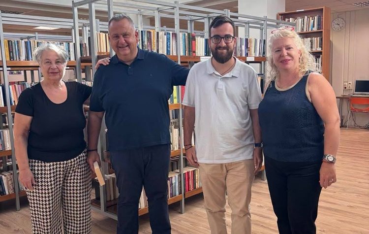 Η Δημοτική Βιβλιοθήκη Νέας Φιλαδέλφειας – Νέας Χαλκηδόνας ξανάνοιξε τις πόρτες της!