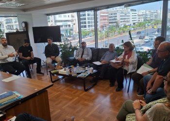«Συμμαχία» εννιά δημάρχων της Αττικής υπέρ του Παλαιστινιακού λαού