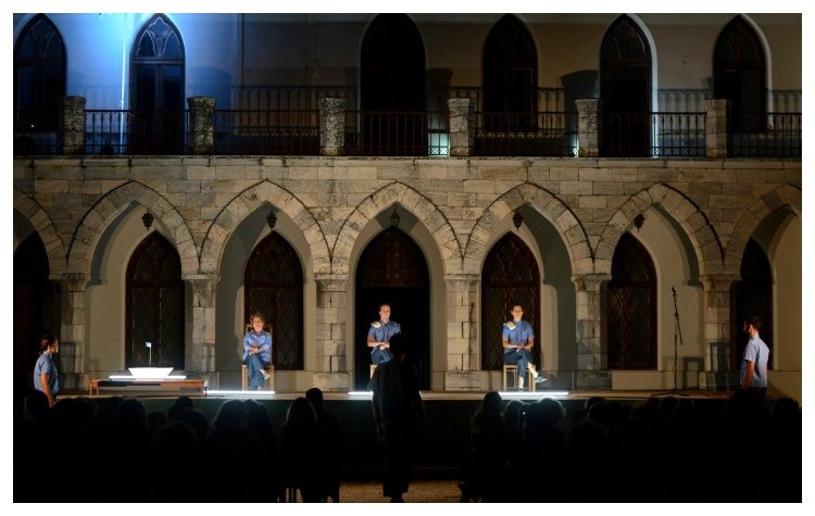 Με την θεατρική παράσταση «Το δίκαιο» ολοκληρώθηκε το 4ο Φεστιβάλ Πεντελικού