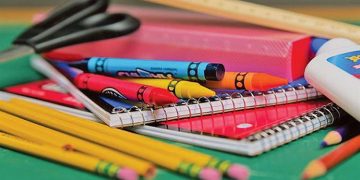 Δήμος Διονύσου: Δράση συγκέντρωσης σχολικών ειδών