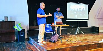 Φωτογραφική Λέσχη Αμαρουσίου: Εντυπωσίασαν οι «Καρυάτιδες» του Γιώργου Τατάκη