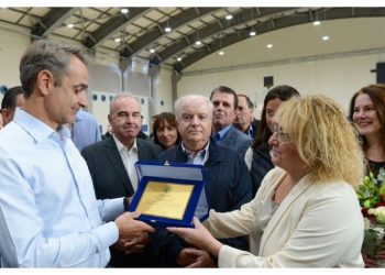 Το «ευχαριστώ» της δημάρχου Ν. Κοσμοπούλου στον πρωθυπουργό Κ. Μητσοτάκη