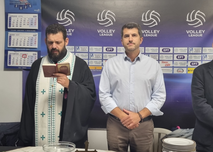 VOLLEY LEAGUE: Αγιασμός παρουσία Β. Ξυπολυτά για τον ΑΟΠ Κηφισιάς