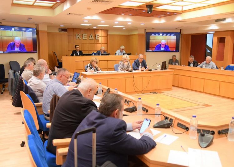 ΚΕΔΕ: Μήνυμα ενότητας πριν την κρίσιμη επίσκεψη στο Υπουργείο Οικονομικών