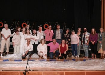 «Ultramarine»: Μια συγκινητική θεατρική εμπειρία στο Γαλάτσι και τον Δήμο Παλλήνης