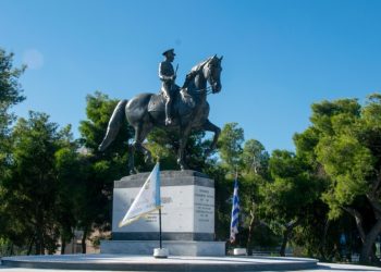 Δ. Οικονόμου: Πρωτοβουλία για επετειακά γραμματόσημα προς τιμήν του Αλέξανδρου Παπάγου