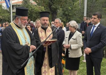 Εκάλη και Νέα Ερυθραία τίμησαν τους ήρωες του έπους του ’40