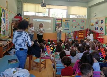 Ενημερωτικές επισκέψεις σε σχολεία με αφορμή την Παγκόσμια Ημέρα Αδέσποτων Ζώων