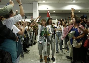 Στην Αθήνα οι 27 Έλληνες από το «Global Sumud Flotilla» - Μαζί τους και 134 πολίτες από 15 χώρες