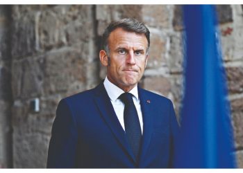 Εμανουέλ Μακρόν: Χάος αλά… Γαλλικά, πρόεδρος σε αδιέξοδο