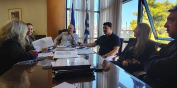 Σύσκεψη εργασίας του δημάρχου Μεταμόρφωσης με τη Μαργαρίτα Βάρσου