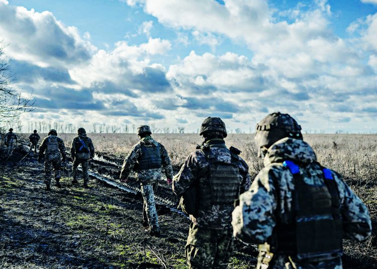 ΗΠΑ - ΟΥΚΡΑΝΙΑ - ΡΩΣΙΑ: Με κομμένη ανάσα