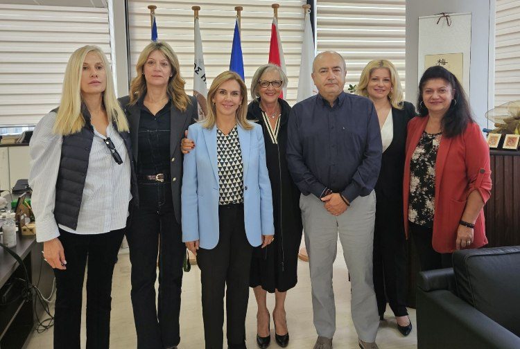 Στο Ηράκλειο η Ζωή Ράπτη για συνάντηση με τον δήμαρχο