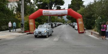 Θέαμα λάμψης και νοσταλγίας οι «Ρετρό Διαδρομές 2025» στο Δήμο