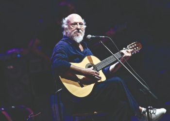 Διονύσης Σαββόπουλος - Ωδή στον μεγάλο τραγουδοποιό