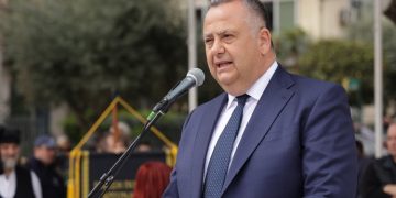 Γιάννης Τομπούλογλου: «Η εθνική μας ταυτότητα δεν είναι μόνο το παρελθόν μας, αλλά και το χρέος μας για το αύριο»