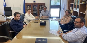 Στο Δημαρχείο Κηφισιάς η αντιπεριφερειάρχης Μ.Βάρσου