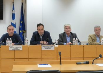 Συνάντηση ΠΕΔΑ με τον υπουργό Ψηφιακής Διακυβέρνησης Δ. Παπαστεργίου για το «ράβε – ξήλωνε» δρόμων από ιδιωτικές εταιρείες