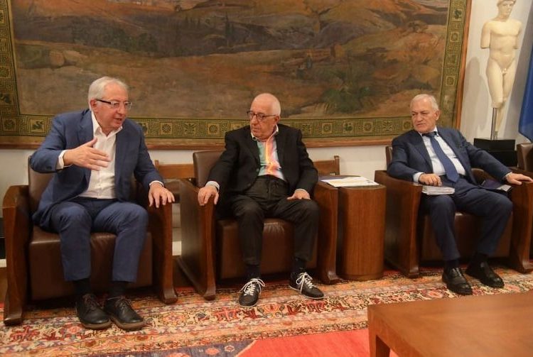 Θεόδωρος Αμπατζόγλου: «Απαιτείται δίκαιη και επαρκής χρηματοδότηση των Δήμων»