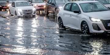 «Καταρρακτώδεις» αντιδράσεις και ερωτηματικά γονέων για το κλείσιμο των σχολείων στον Δήμο Πεντέλης