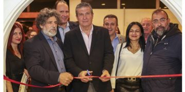 Λαμπρά εγκαίνια της 63ης Πανελλήνιας Έκθεσης Κεραμικής στο Μαρούσι