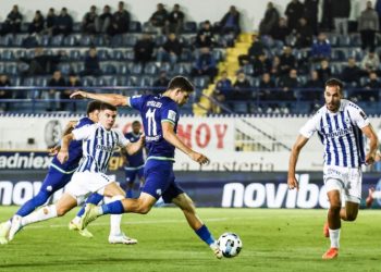 Κηφισιά «φωτιά» στο Περιστέρι: Νίκη επί του Ατρομήτου με πρωταγωνιστές Τεττέη και Παντελίδη