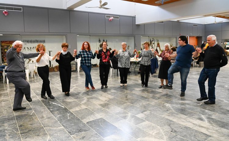 Με τραγούδι και χορό η Ηπειρώτικη «Γιορτή της πίτας» στο Ηλιακό Χωριό