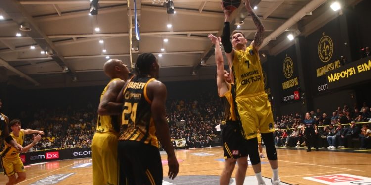 Basket League: Δύσκολη βραδιά στο Μαρούσι - Βαριά ήττα από την ΑΕΚ