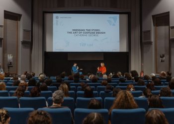 Ντύνοντας την Ιστορία: Η τέχνη της ενδυματολογίας