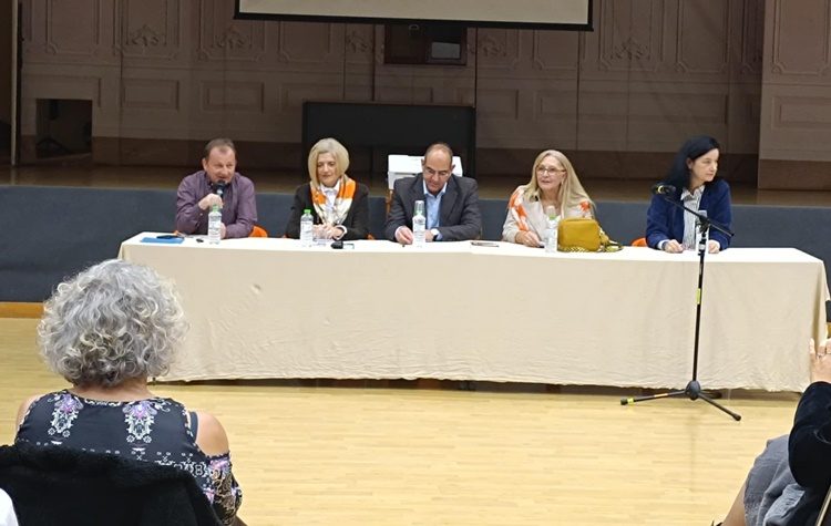 «Η Εκδίκηση της Νυφίτσας» παρουσιάστηκε στη Δημοτική Βιβλιοθήκη Νέας Φιλαδέλφειας - Νέας Χαλκηδόνας