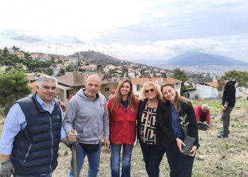 Πραγματοποιήθηκε δράση αναδάσωσης στη Νέα Πεντέλη με τη συμμετοχή του Δήμου Πεντέλης
