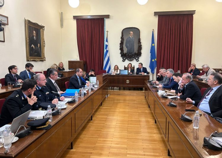 Στη Βουλή παρουσίασε τον αντιπυρικό απολογισμό ο αρμόδιος υπουργός Γιάννης Κεφαλογιάννης