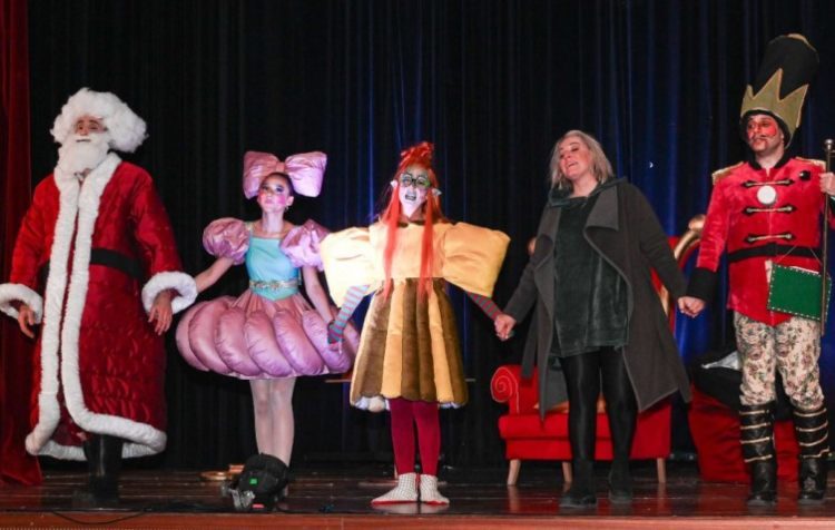 «Μια παράξενη συμμαχία» με τον ΑΙ Βασίλη εκτυλίχθηκε στην Πεύκη