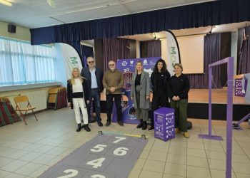 15ο Δημοτικό Σχολείο Αμαρουσίου: Εκπαιδευτική δράση για την ανακύκλωση ενδυμάτων