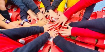 Αρσάκεια - Τοσίτσεια Εκάλης: Γιορτή προσφοράς και δημιουργίας στην κοινή χριστουγεννιάτικη Εορταγορά