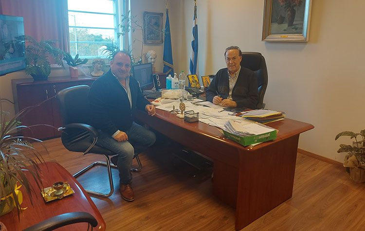 Δήμος Διονύσου: Συνάντηση με στόχο την αναβάθμιση των υπηρεσιών υγείας