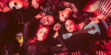 Το musical EVELYN EVELYN για πρώτη φορά στην Ελλάδα!