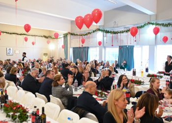 Χριστουγεννιάτικο γεύμα εργαζομένων Δήμου Φιλοθέης – Ψυχικού