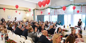 Χριστουγεννιάτικο γεύμα εργαζομένων Δήμου Φιλοθέης – Ψυχικού